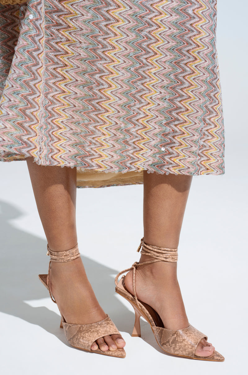 AKIRA OWENS TAN CHUNKY SANDAL