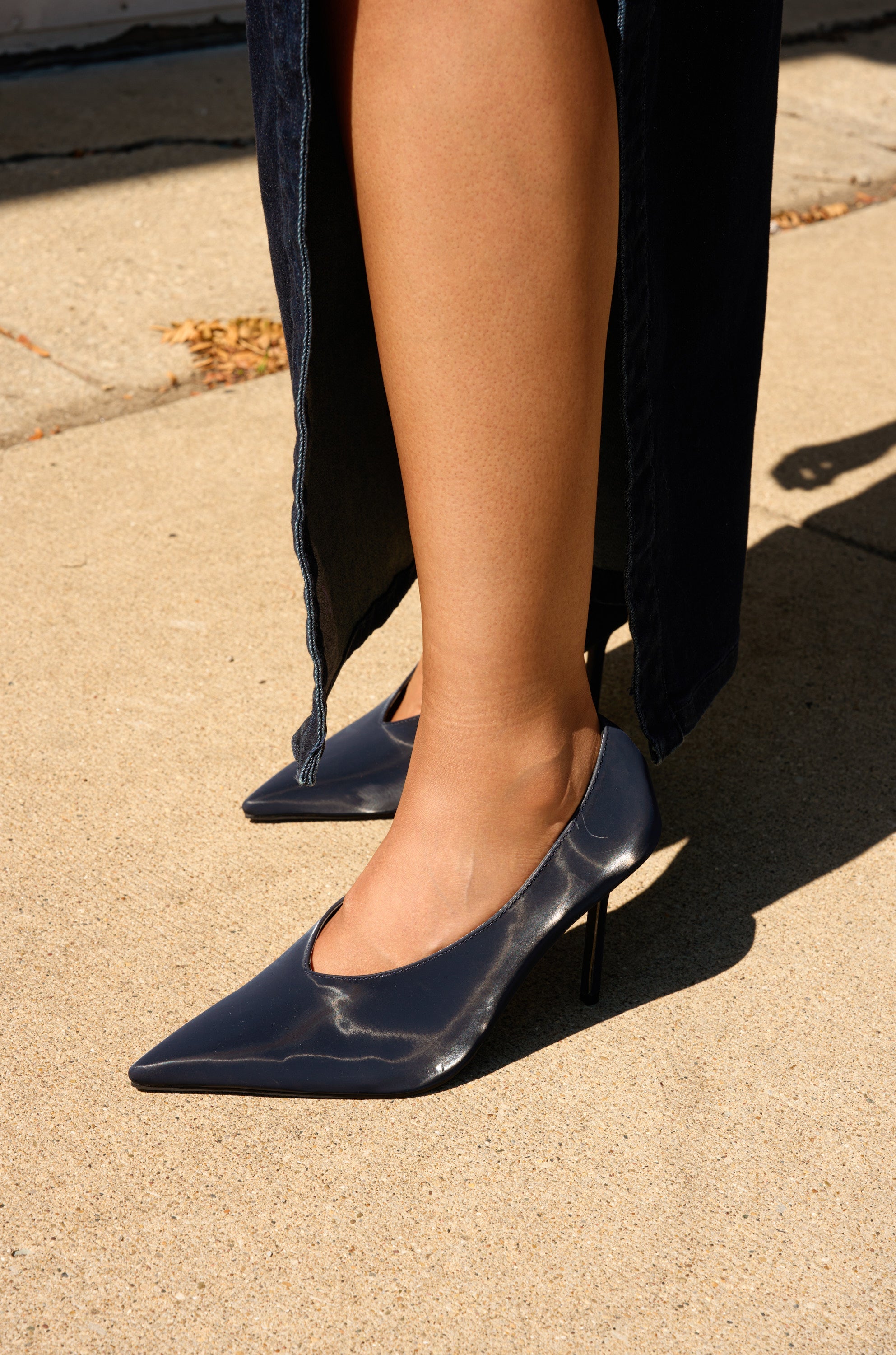AZALEA WANG PATRICC NAVY LUXE MATERIALS PUMP
