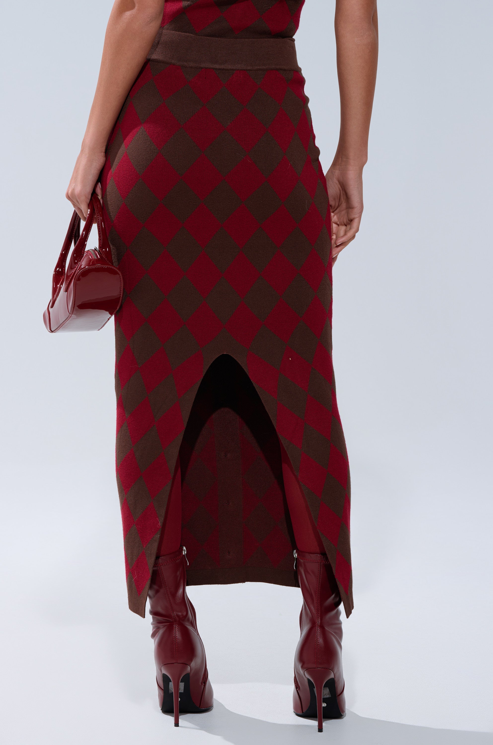 THE BEST PART OF THIS ABSTRACT MAXI SKIRT