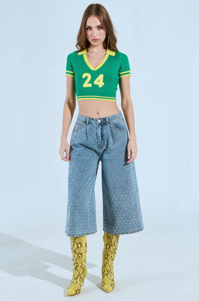 PRETTY ELITE CROPPED COLLARED SWEATER