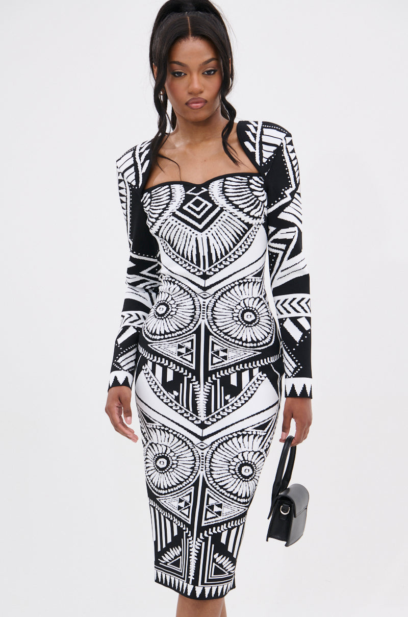 NOT YOUR AVERAGE WOMAN PRINTED MIDI DRESS