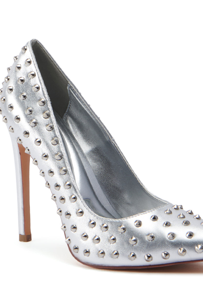 AZALEA WANG SILVVY SILVER PUMP WITH SPIKES