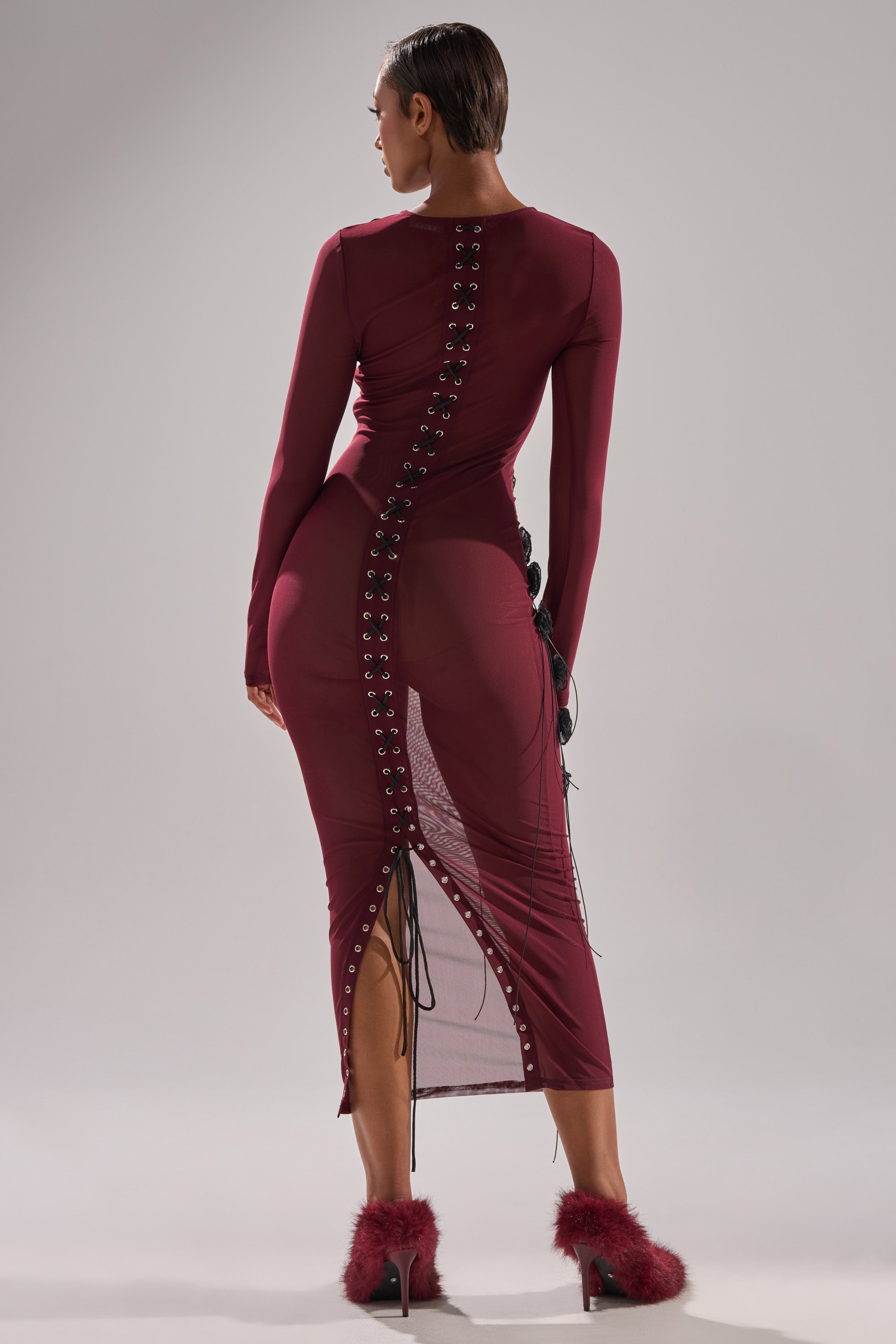OBVIOUSLY MESH MIDI DRESS IN BURGUNDY
