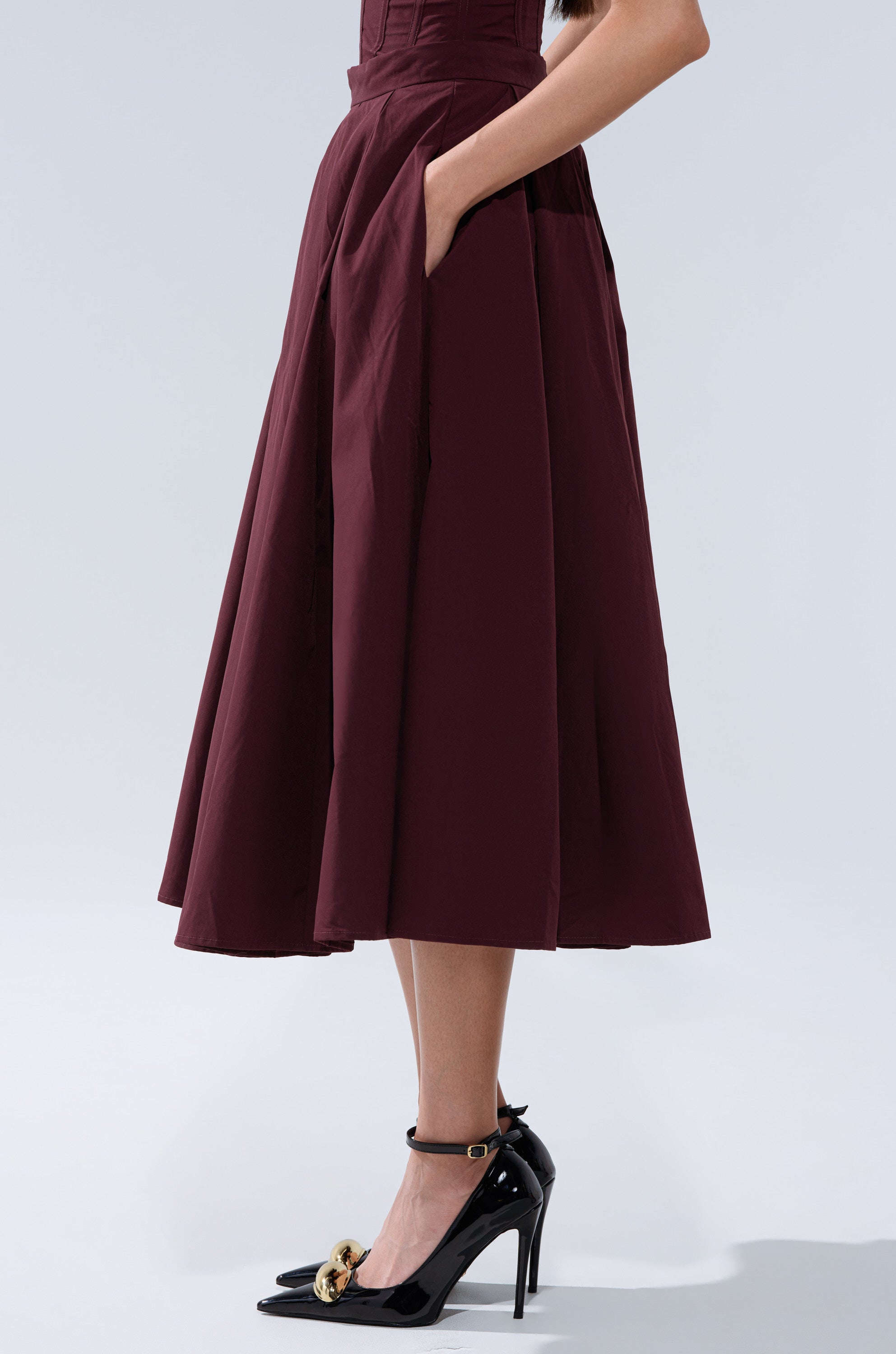 LOVE THIS FOR YOU MAXI SKIRT IN BROWN