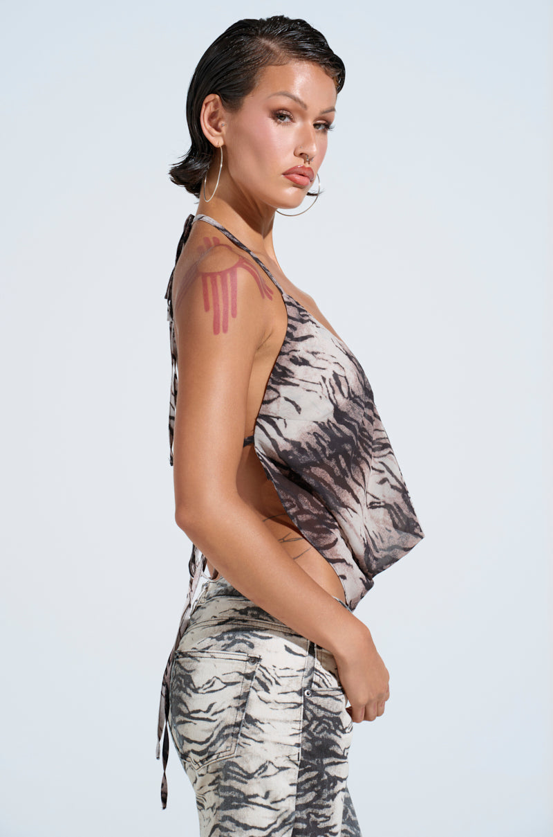 FEELING WILD DRAPE BLOUSE