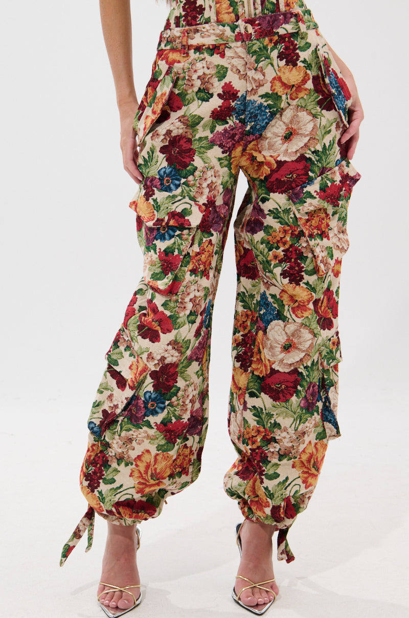 FLORAL FOR DAYS BROCADE TROUSER