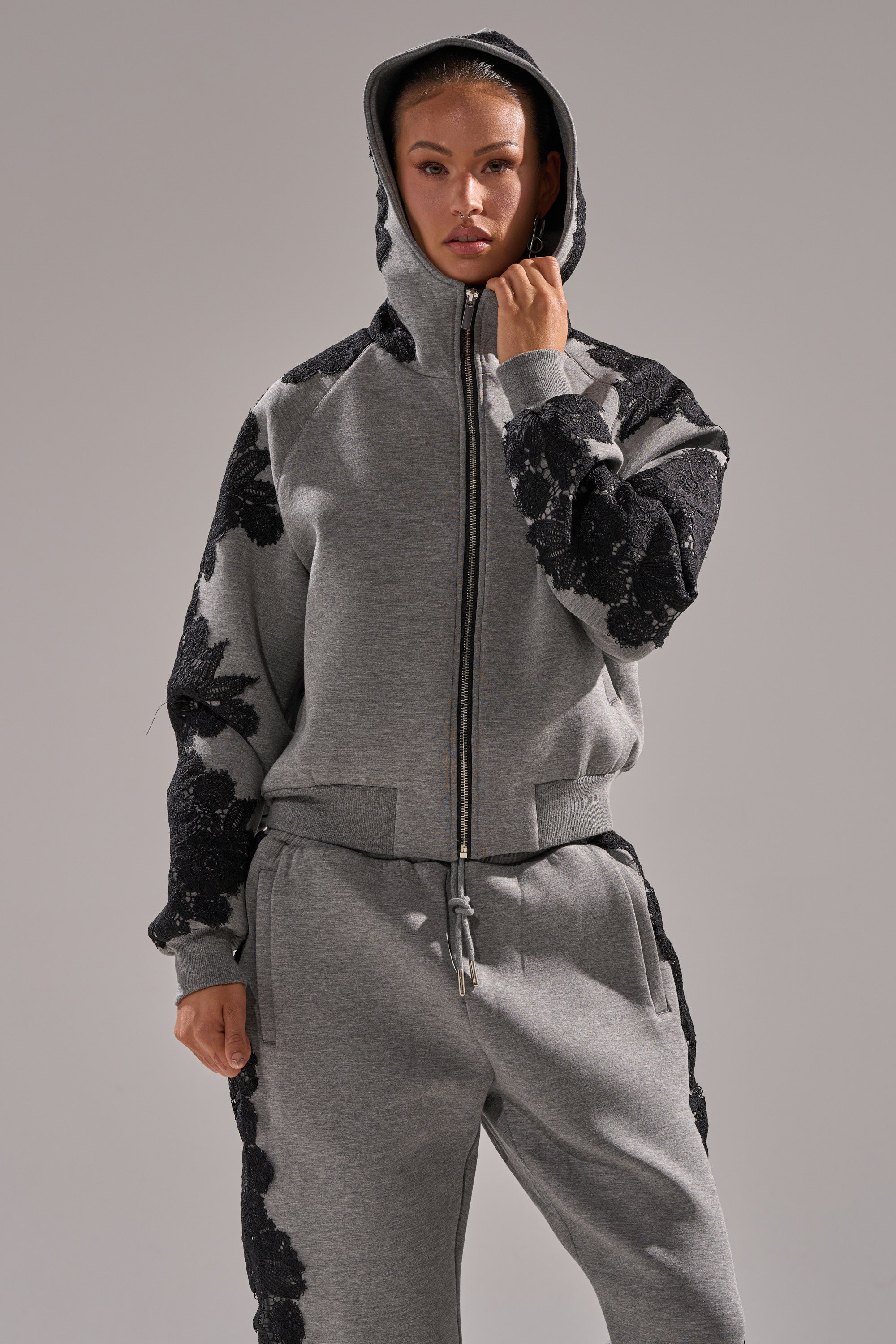 RAQUEL ZIP UP SWEATSHIRT