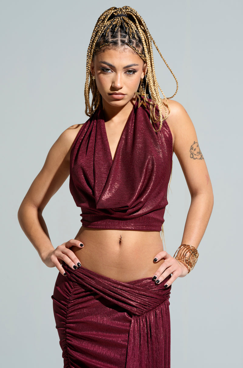 ALL OF THE GLAMOUR SLINKY HALTER NECK TOP