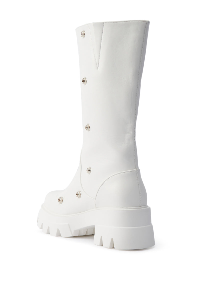 AZALEA WANG SYBEL WHITE SNAP DETAIL BOOTIE