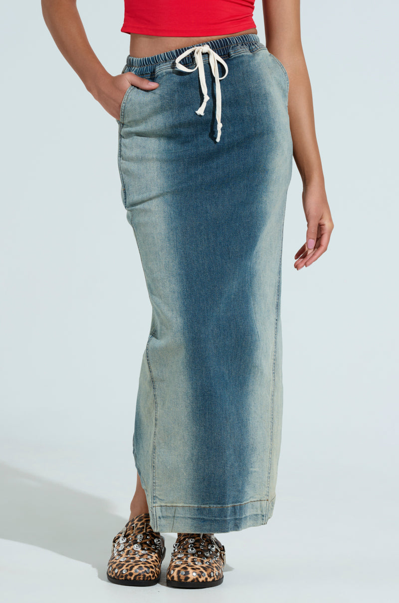 SIDE THOUGHTS MAXI SKIRT