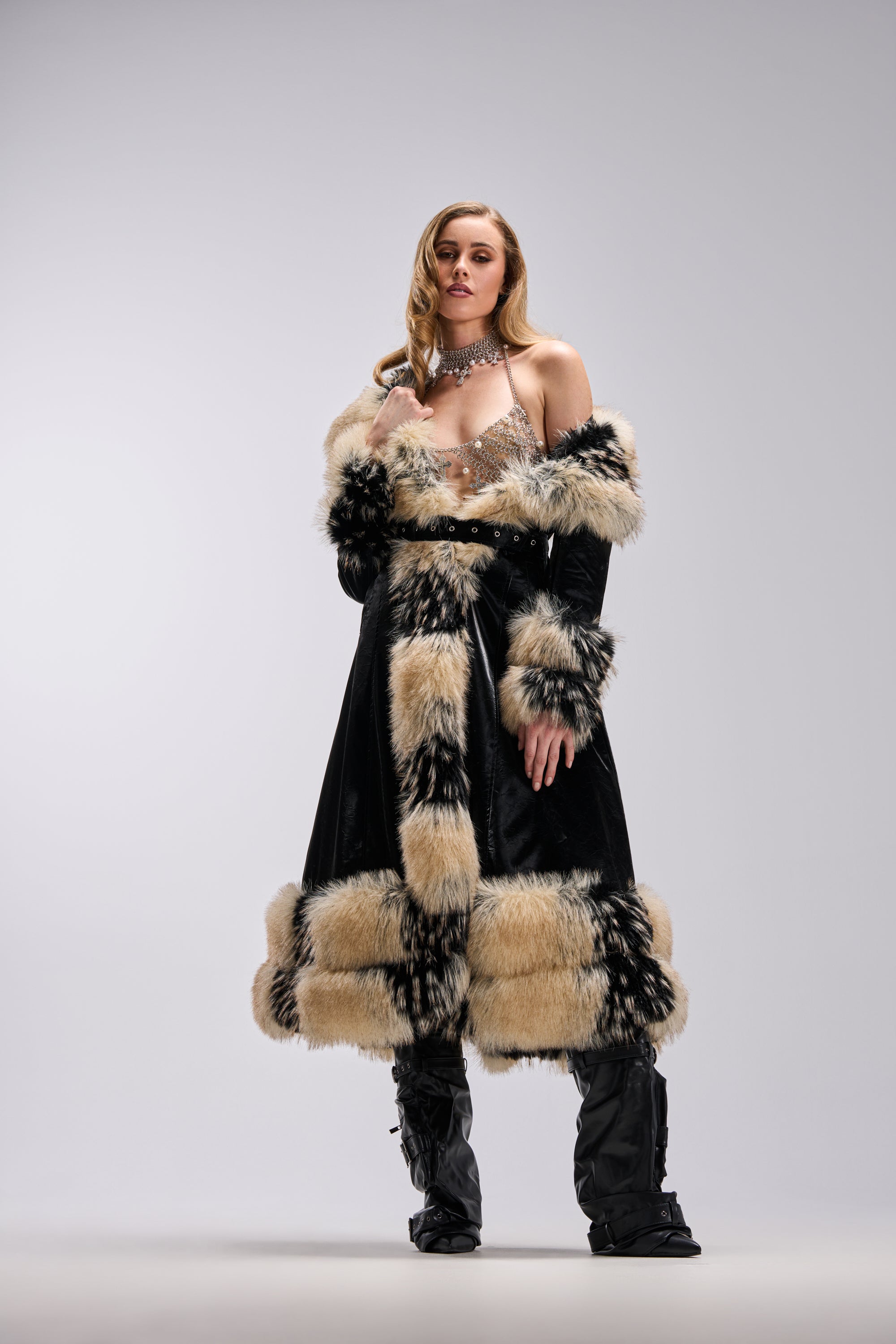 VIVIAN FUR TRIM TRENCH IN LIQUID VELVET