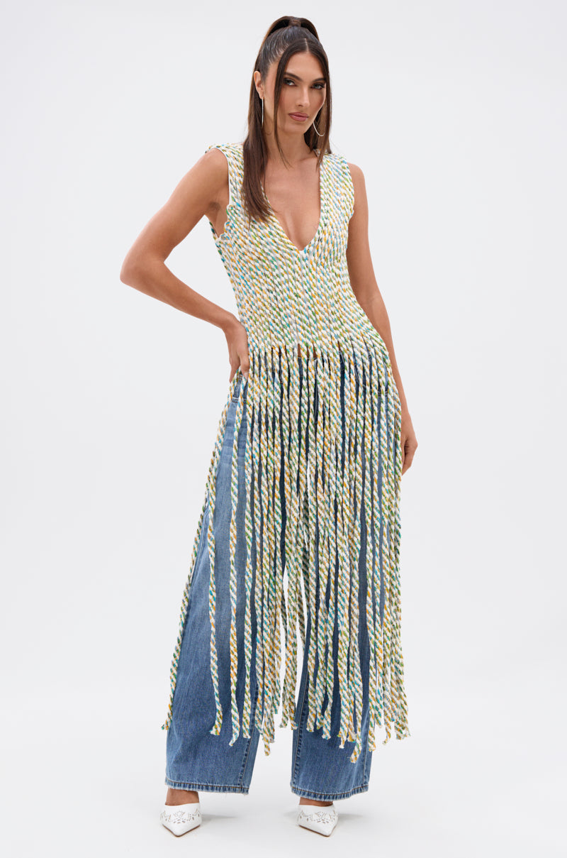 TIED DOWN V-NECK ROPE TOP