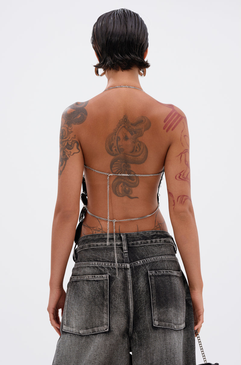 GLAMOROUS CHAIN DETAIL HALTER TOP