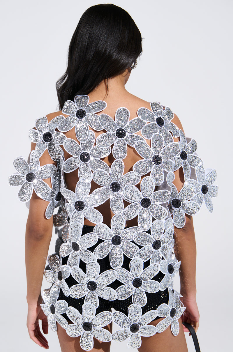 FLOWER POWER OVERSIZED TSHIRT