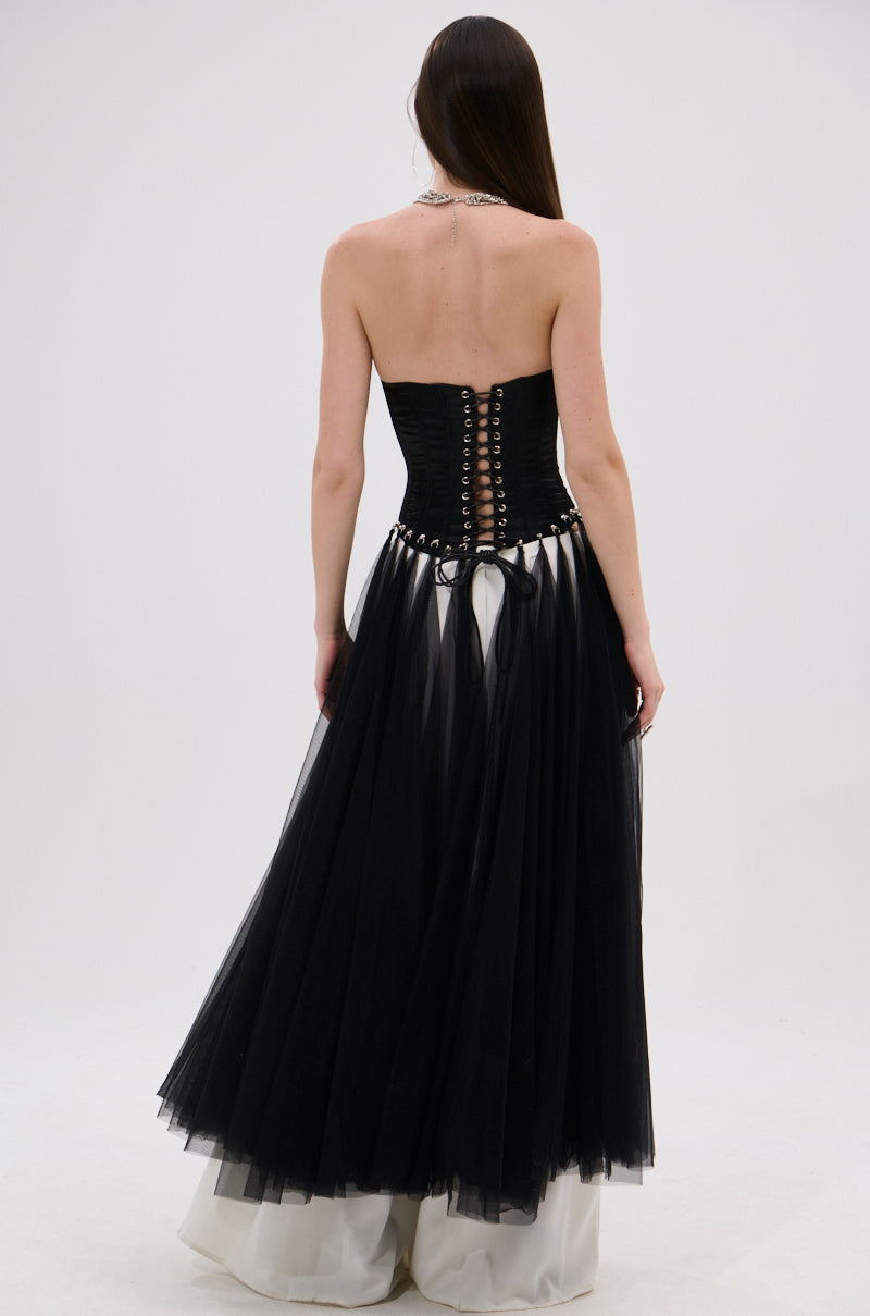 MARRIED TO THE GAME CORSET TOP IN BLACK