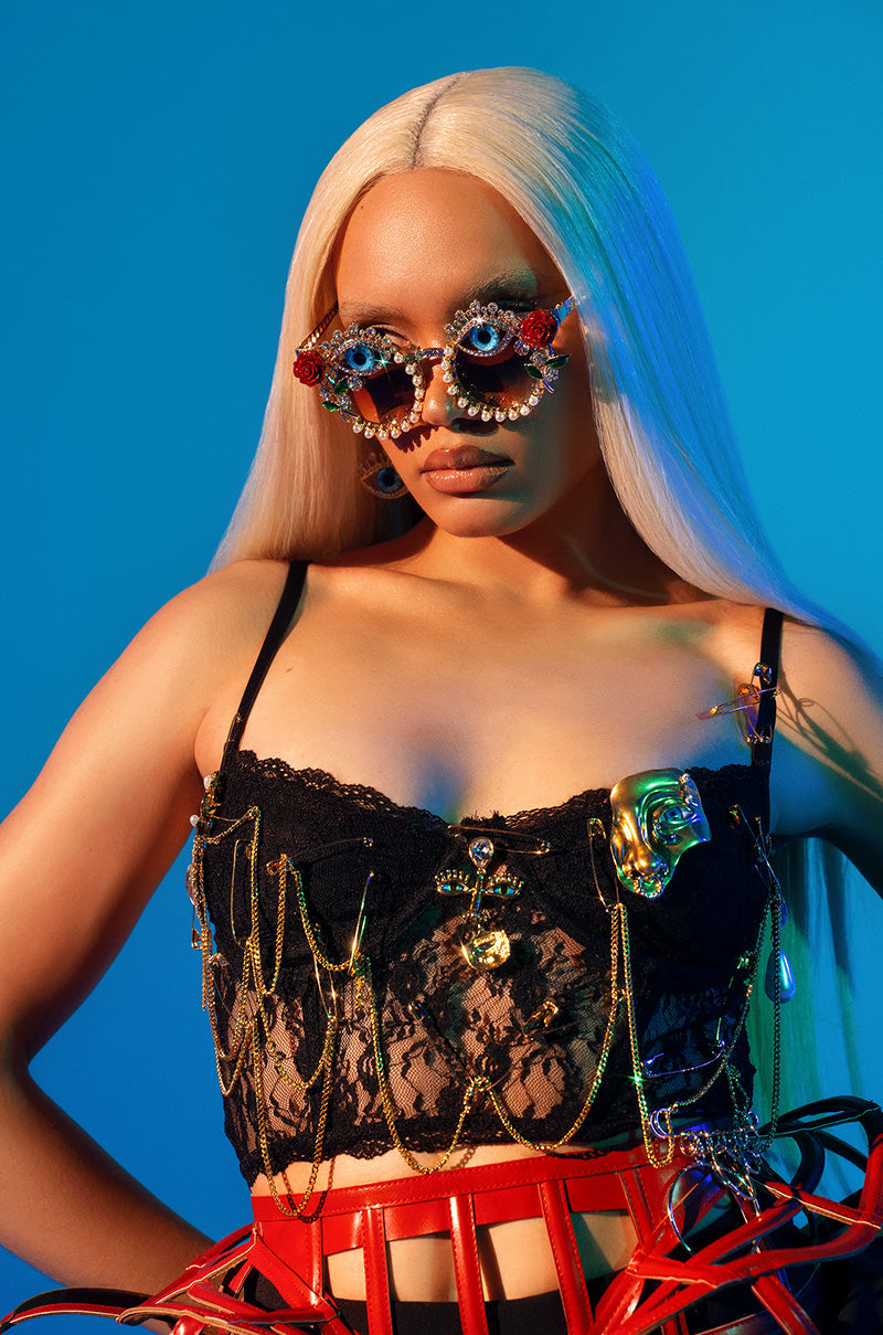 TWO FACED PIN DETAILED LACE TOP