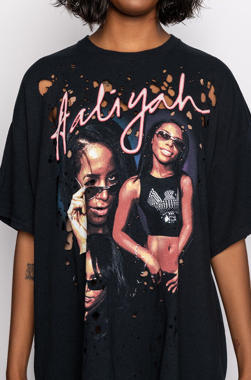 AALIYAH GRAPHIC T SHIRT