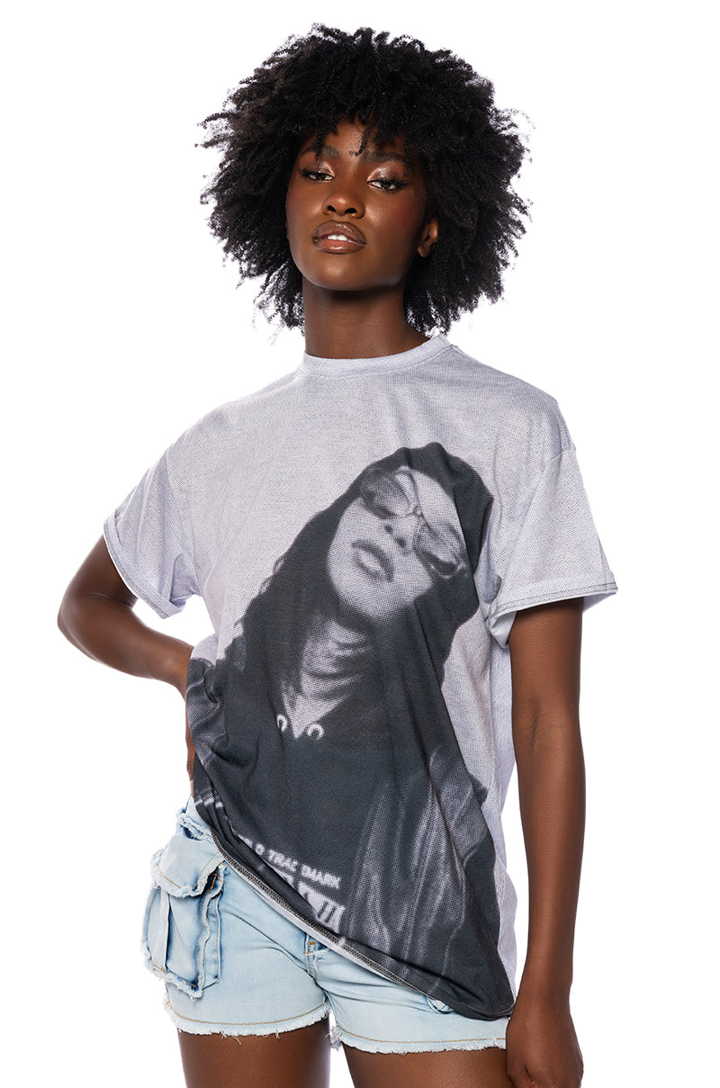 AALIYAH DISTRESSED GRAPHIC TEE