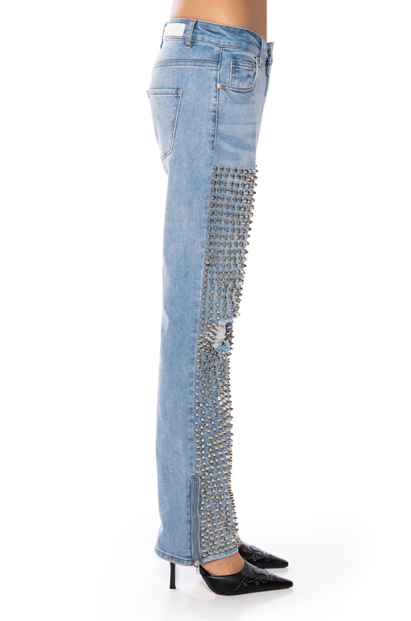 ABSOLUTELY STUDDING JEANS