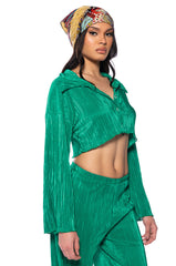 ADVENTURE TO MY WORLD CROPPED BUTTON DOWN