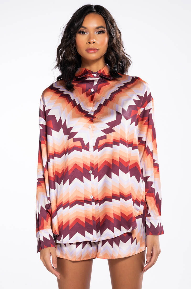 ADVENTURER LOSE FITTED BUTTON UP AND SHORTS SET