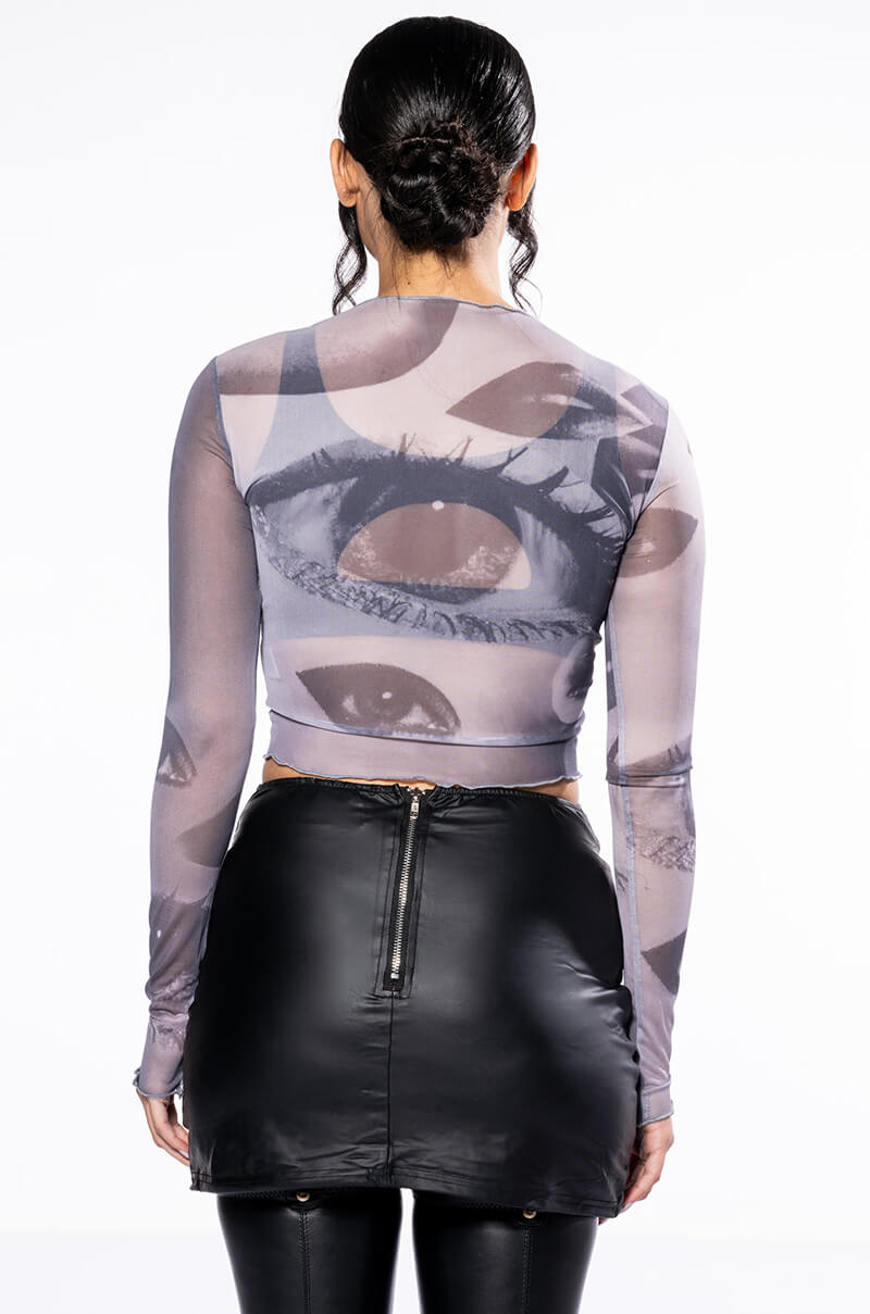 ALL EYES ON YOU LONG SLEEVE MESH TOP