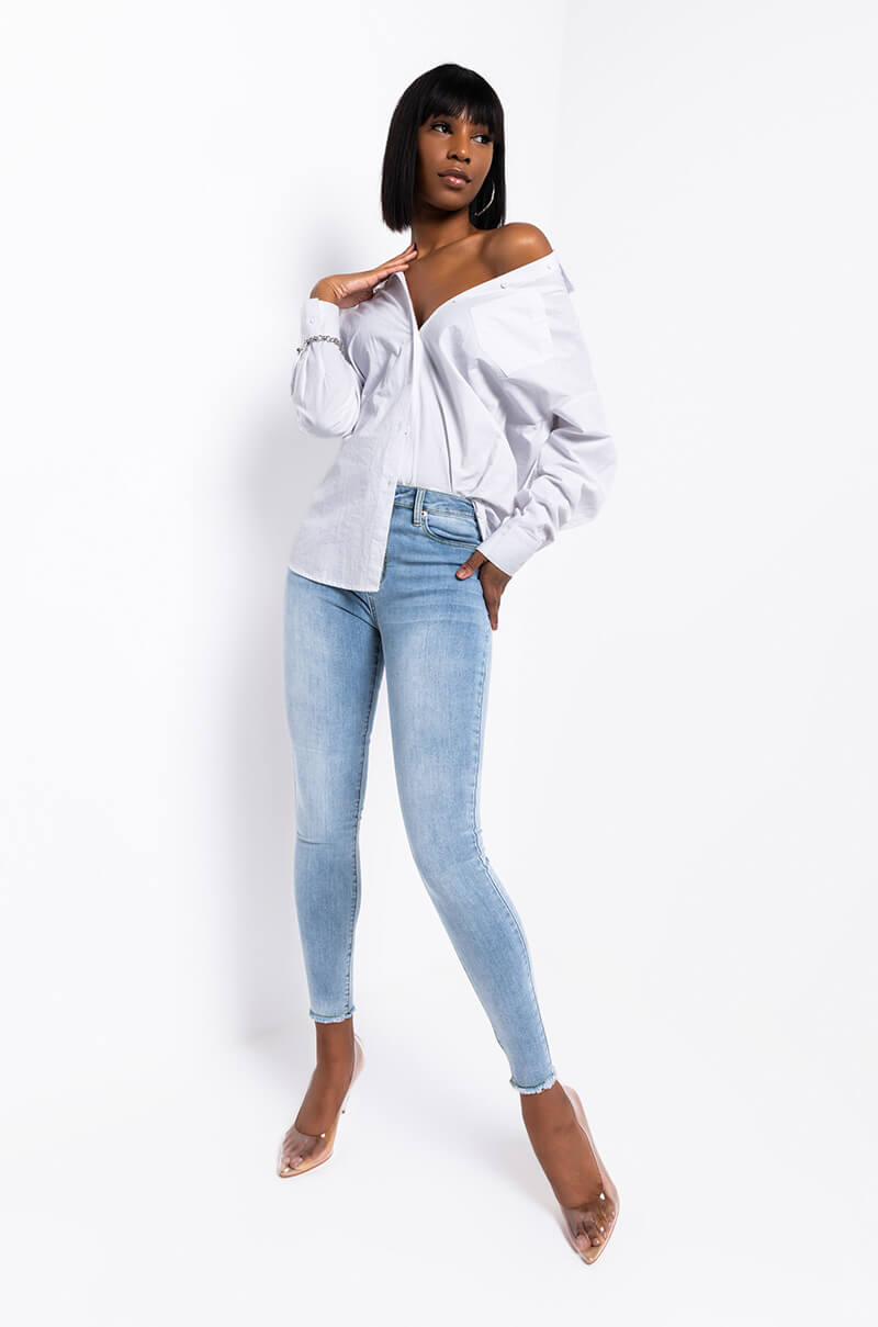 ALL OVER BACK LACE SKINNY JEANS