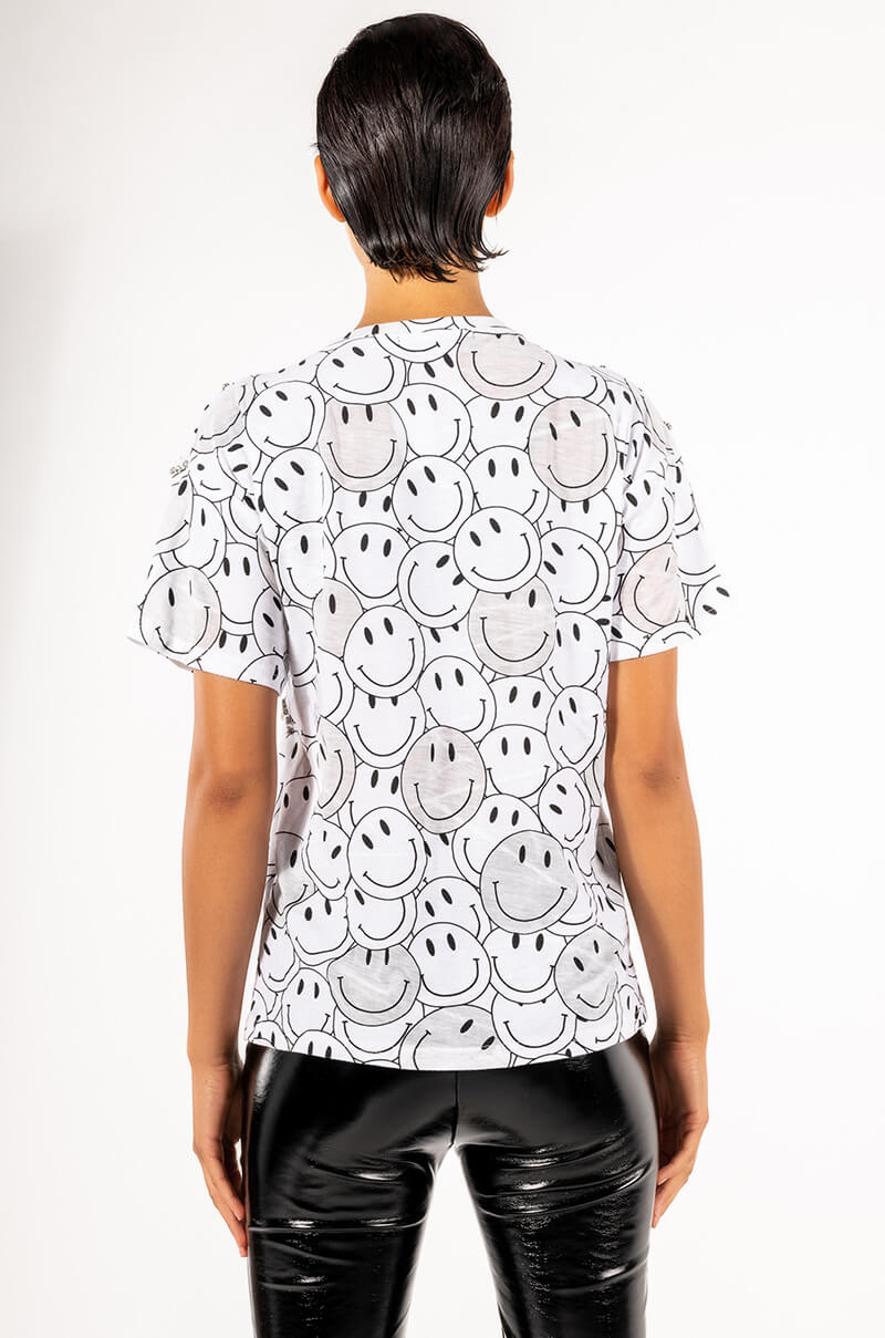 ALL SMILES OVERSIZED GRAPHIC TSHIRT