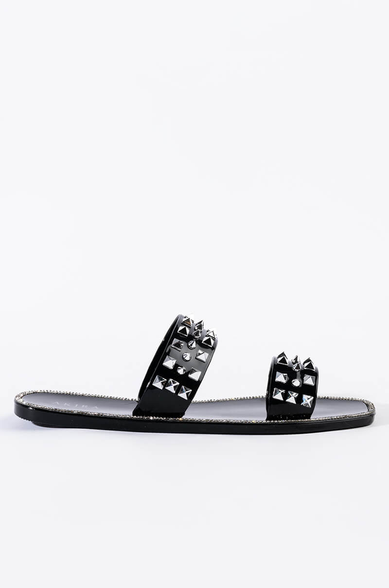 ALL DAY LONG FLAT SANDAL IN BLACK