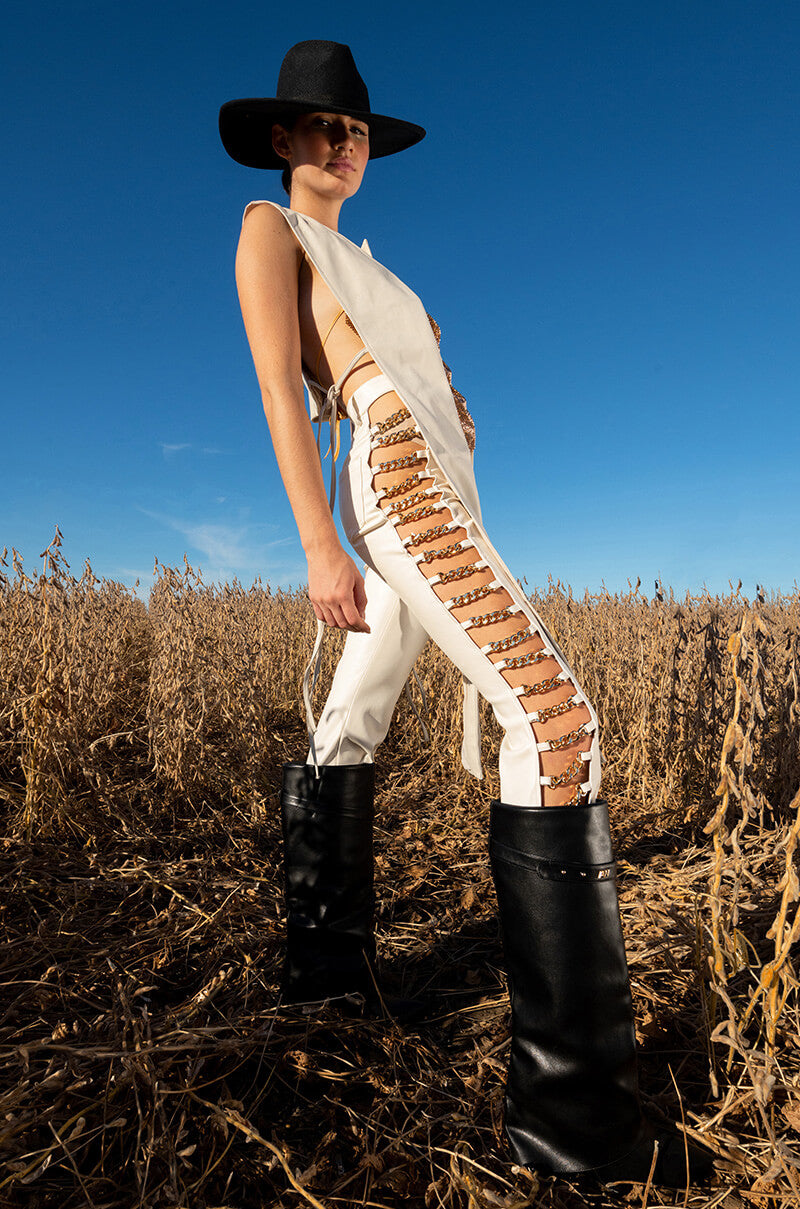 AMMO X AKIRA FAUX LEATHER SIDE CHAIN PANT