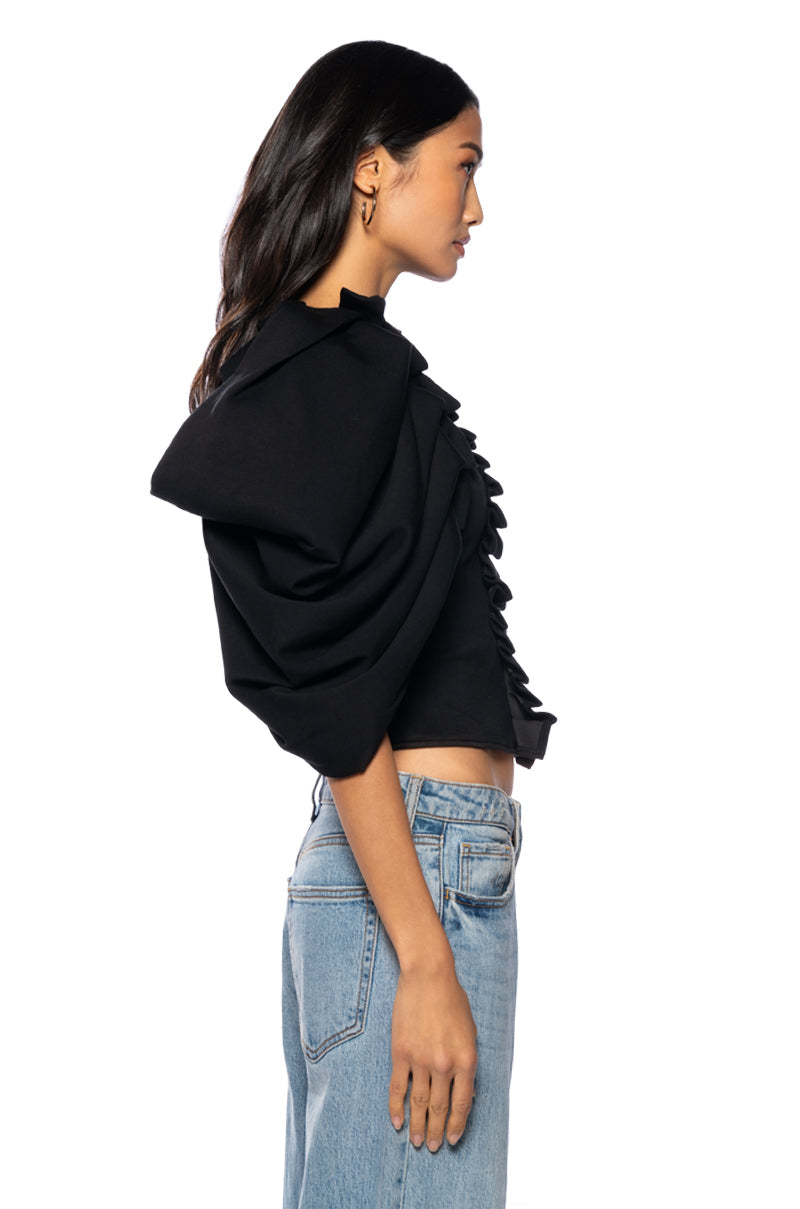 ANNIKA STATEMENT SLEEVE TOP