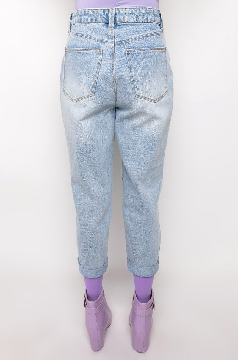 ARRIVEDERCI ACID WASH HIGH RISE DISTRESSED MOM JEANS