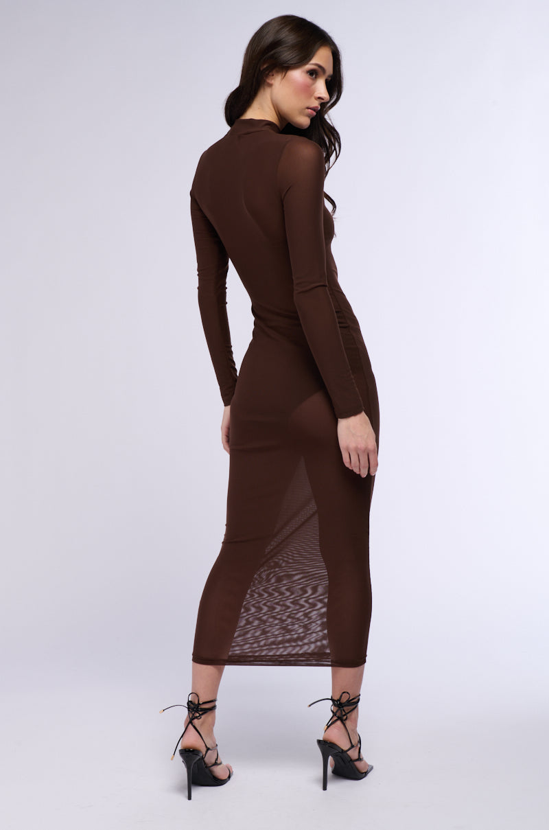 AU REVOIR MESH MIDI DRESS IN BROWN