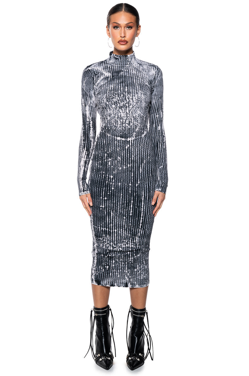 AUBBREE OPEN BACK MIDI DRESS