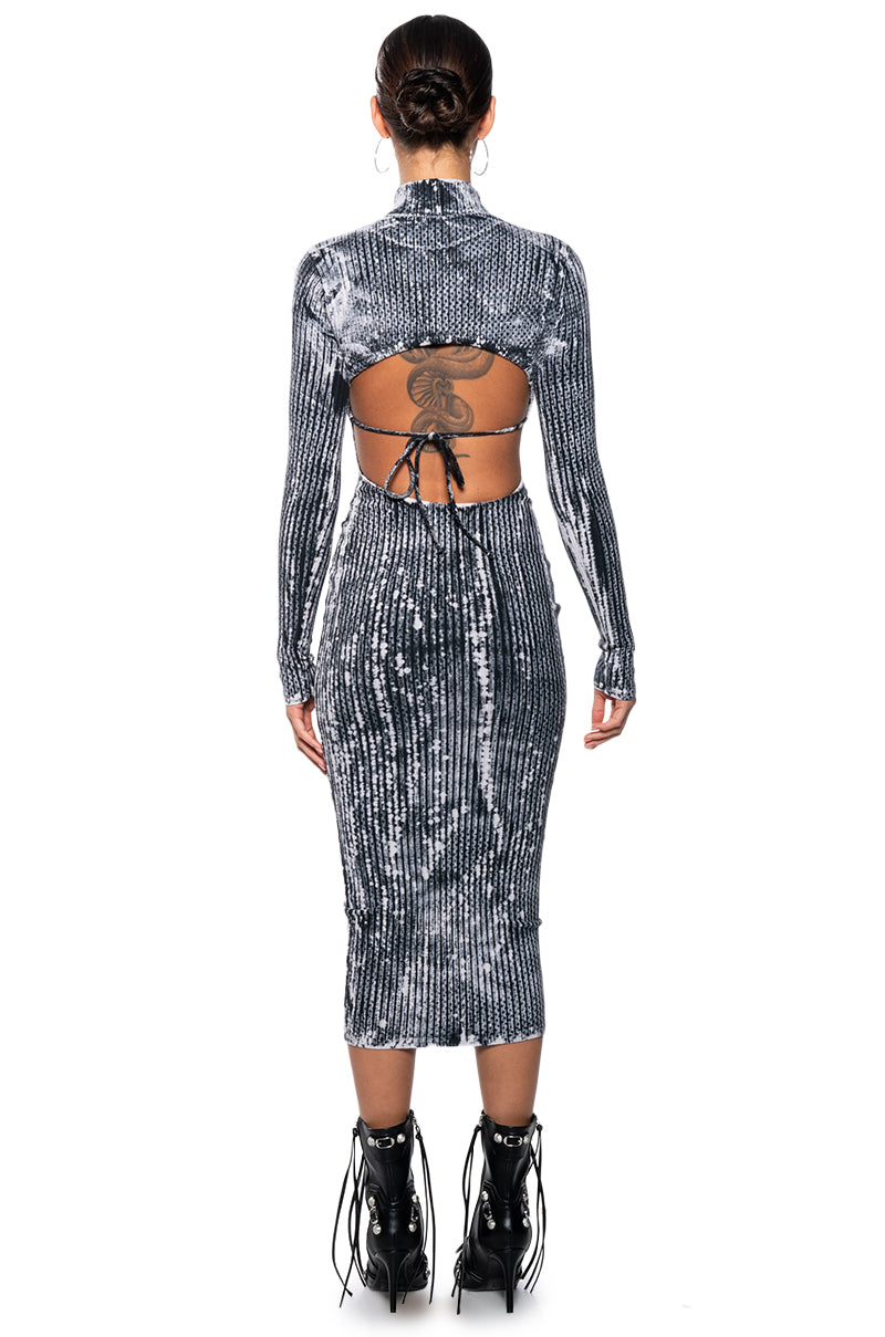 AUBBREE OPEN BACK MIDI DRESS