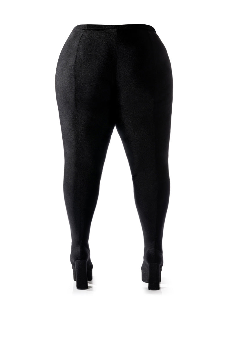 AZALA WANG STAR STRETCH CHUNKY PLUS PANT BOOT IN BLACK