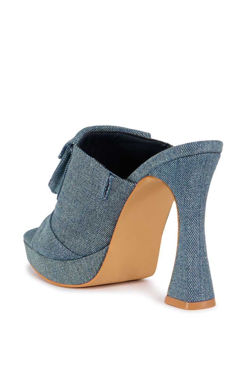AZALEA WANG AGATHA DENIM CHUNKY SANDAL