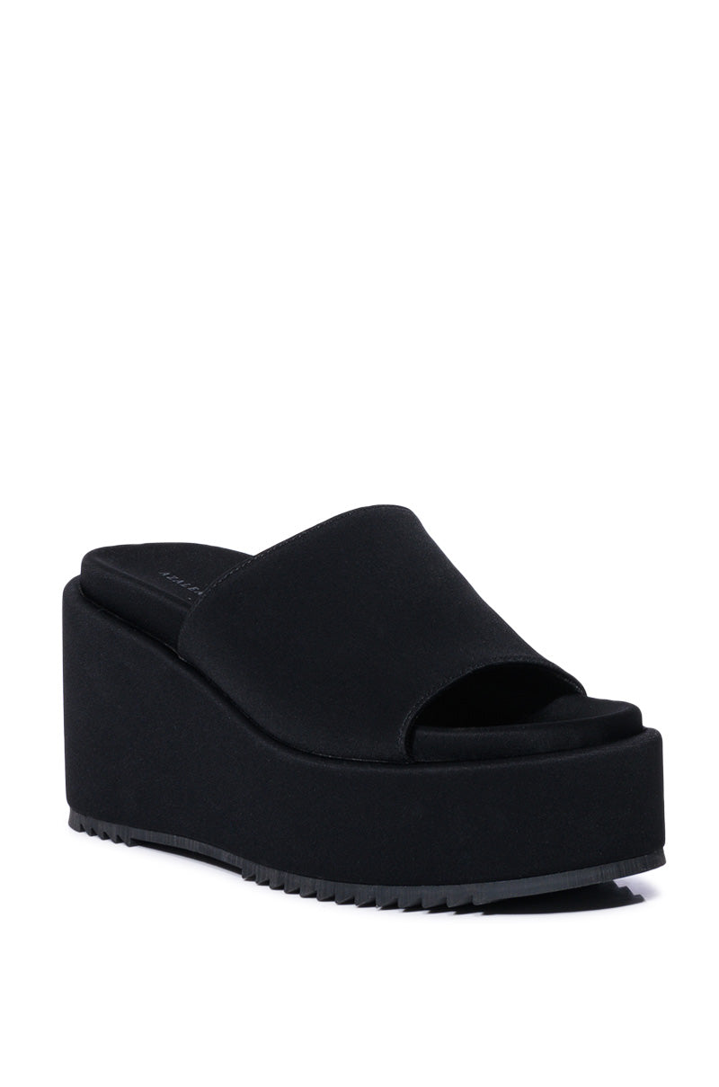 AZALEA WANG AQUARIA FLATFORM SANDAL IN BLACK