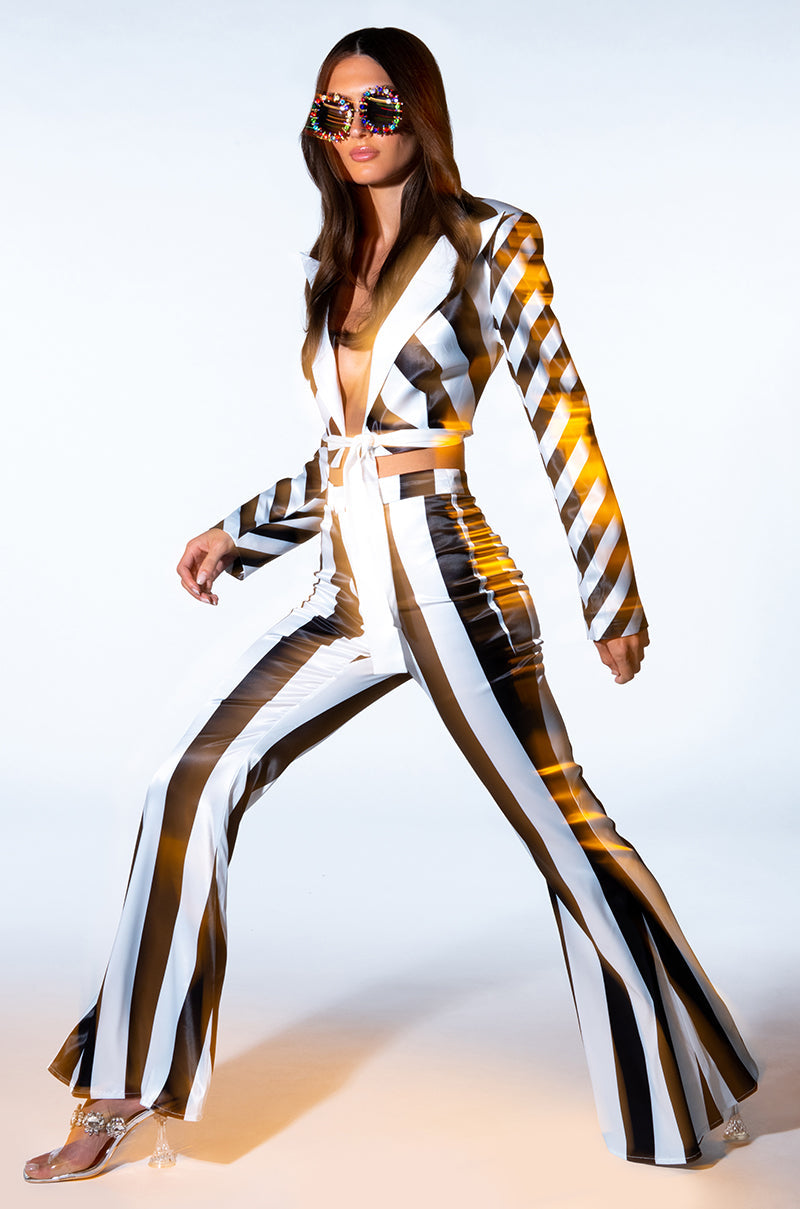 AZALEA WANG BARBADOS CHUNKY MULE JEWEL PUMP IN SILVER