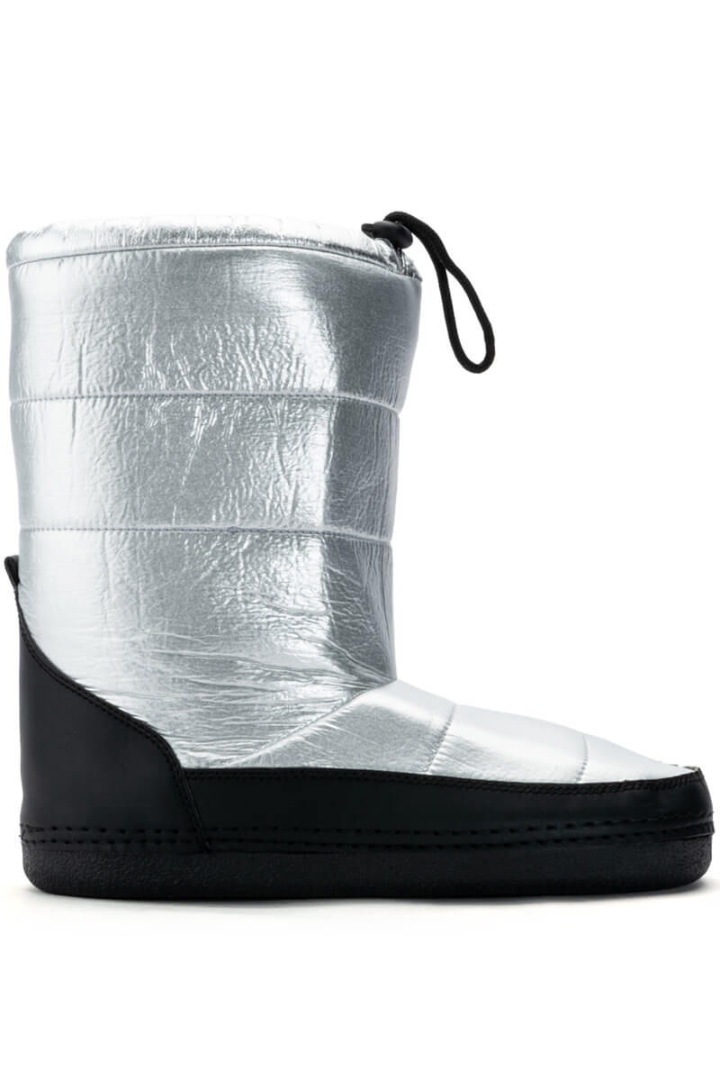 AZALEA WANG BECKY METALLIC WARM LINED BOOTIE IN SILVER