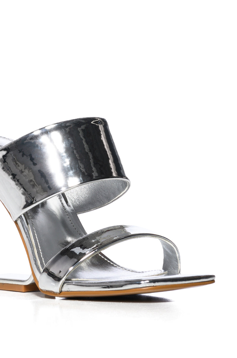 AZALEA WANG BESSIE SILVER NOVELTY HEEL SANDAL