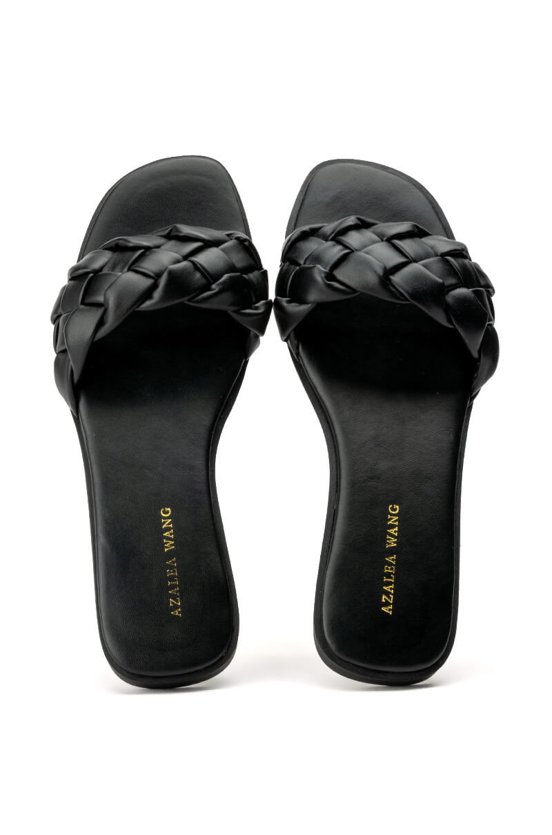 AZALEA WANG BODEGA BRAIDED FLAT SANDAL IN BLACK