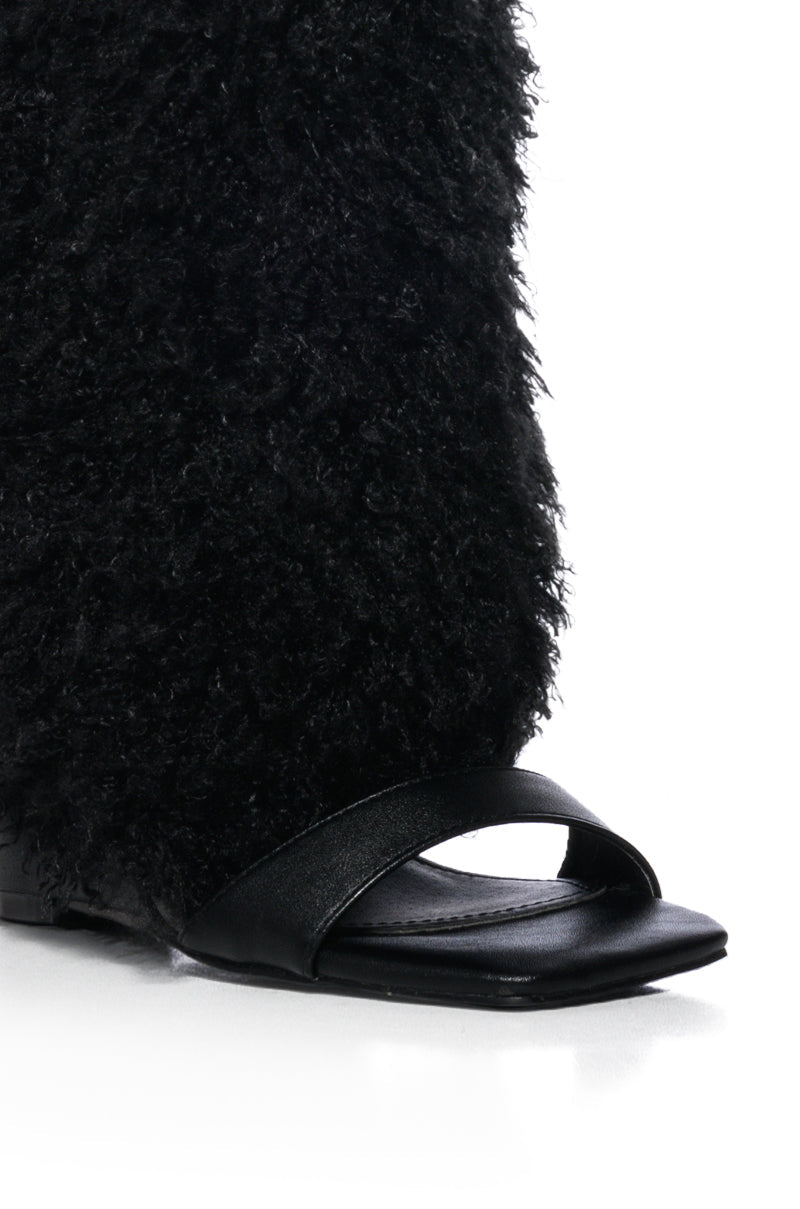 AZALEA WANG BRAY FAUX FUR BOOTIE SANDAL IN BLACK
