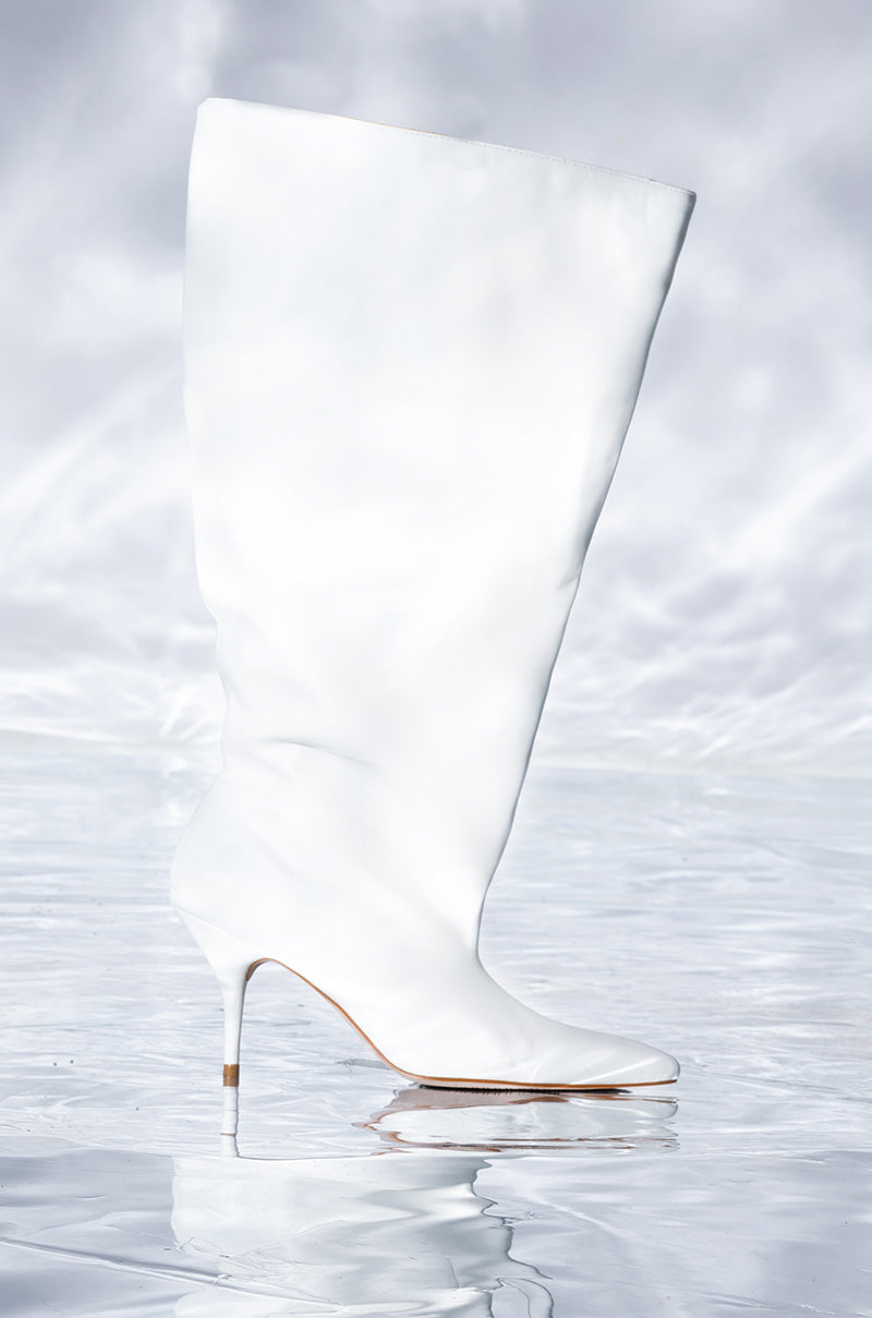 AZALEA WANG BRIGHTEN BUCKET BOOT IN CREAM