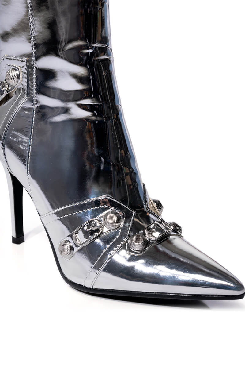 AZALEA WANG BROOKLYN METALLIC STILETTO BOOTIE IN SILVER