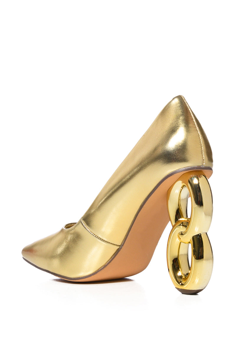 AZALEA WANG CASIANE GOLD CHAIN HEEL PUMP