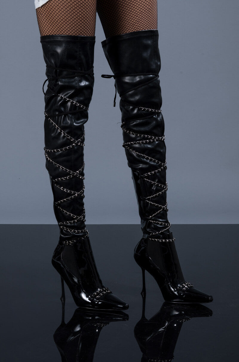 AZALEA WANG CENTER OF ATTENTION STILETTO BOOT IN BLACK