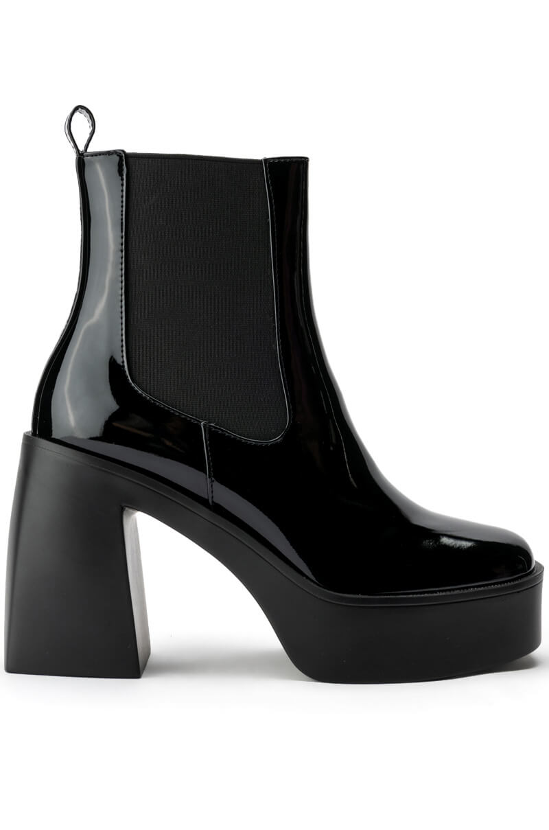 AZALEA WANG CHERRY CHUNKY BOOTIE IN BLACK