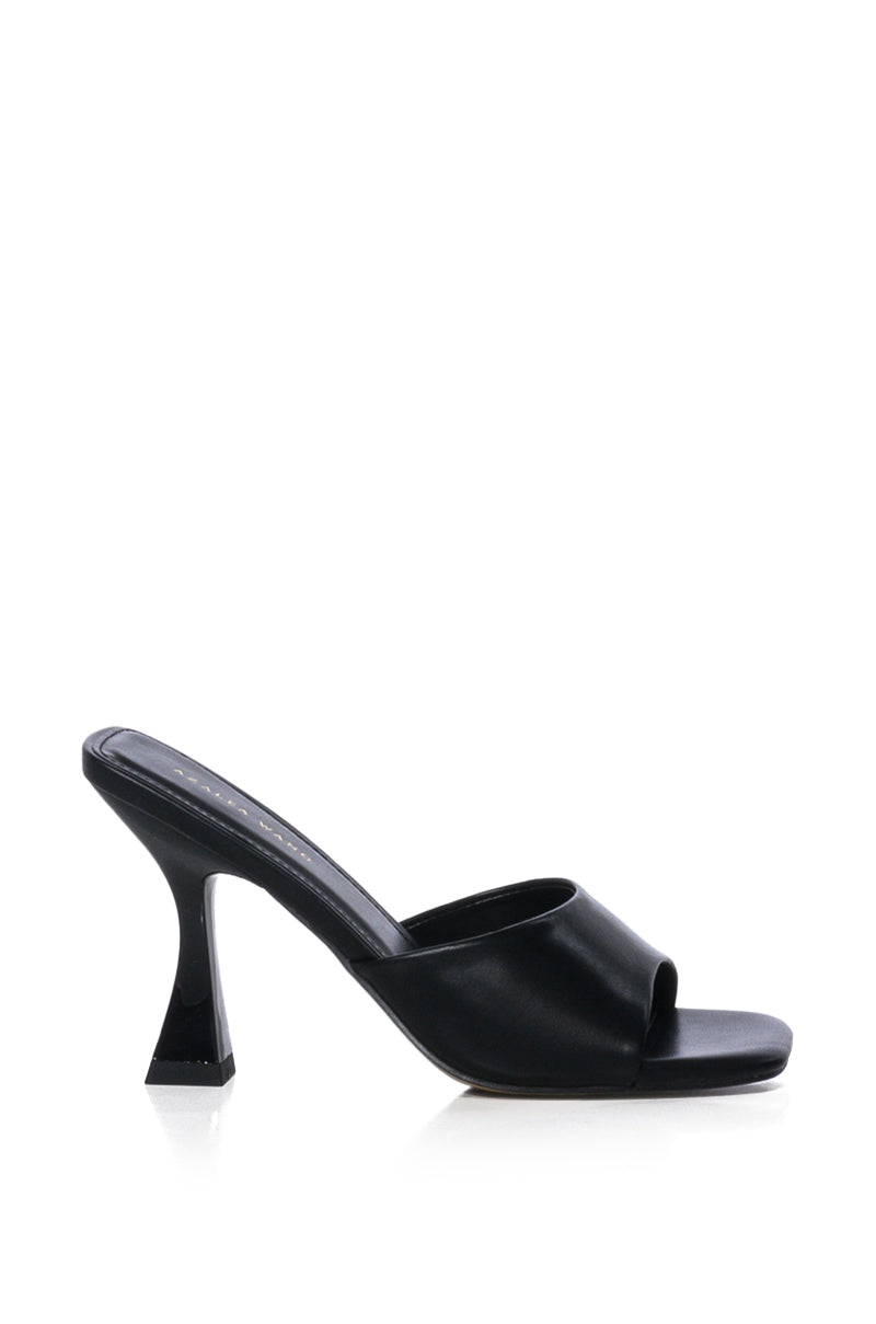 AZALEA WANG EGYPT BASIC SANDAL IN BLACK