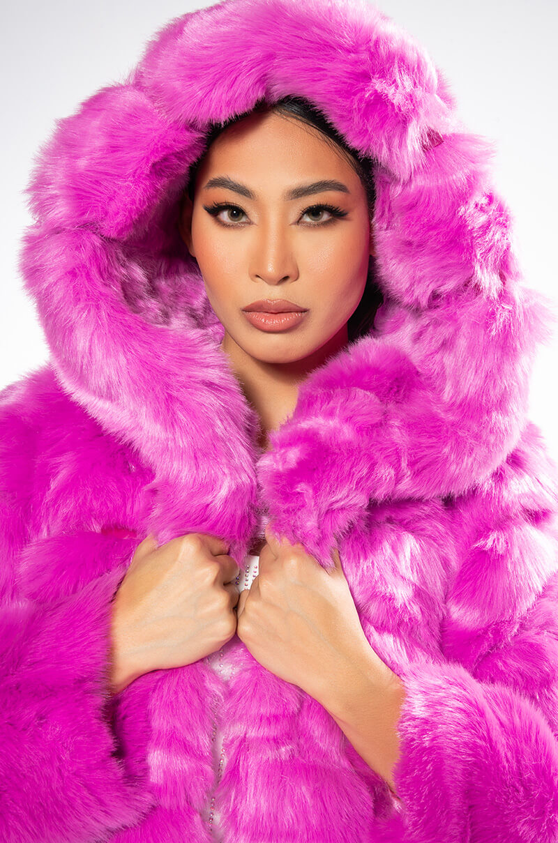 AZALEA WANG FAUX FUR PANEL HOODED TRENCH